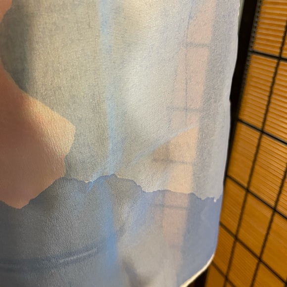 Blue and pink sheer chiffon scarf - Picture 3 of 8